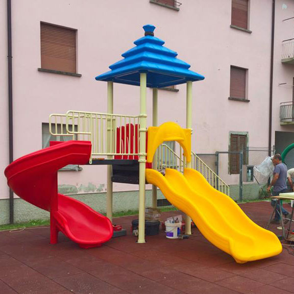What are the advantages of customized children's slides? Why do investors prefer them?