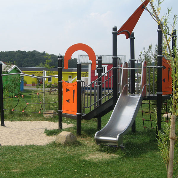 Design concept and innovation of preschool children's playground